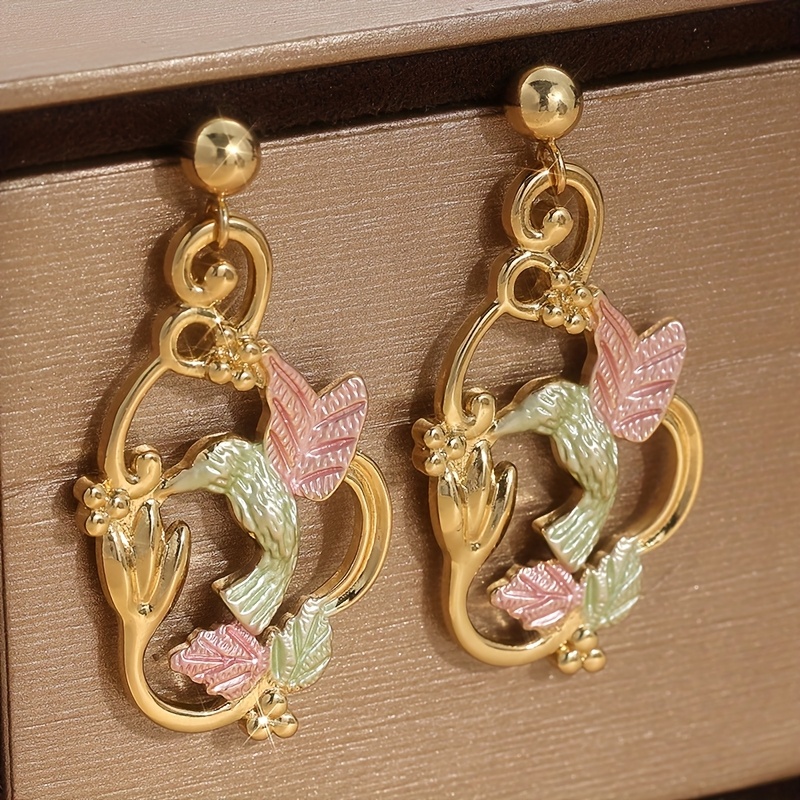 Vintage Leaf Carved Post Earrings, Golden Classic for Christmas
